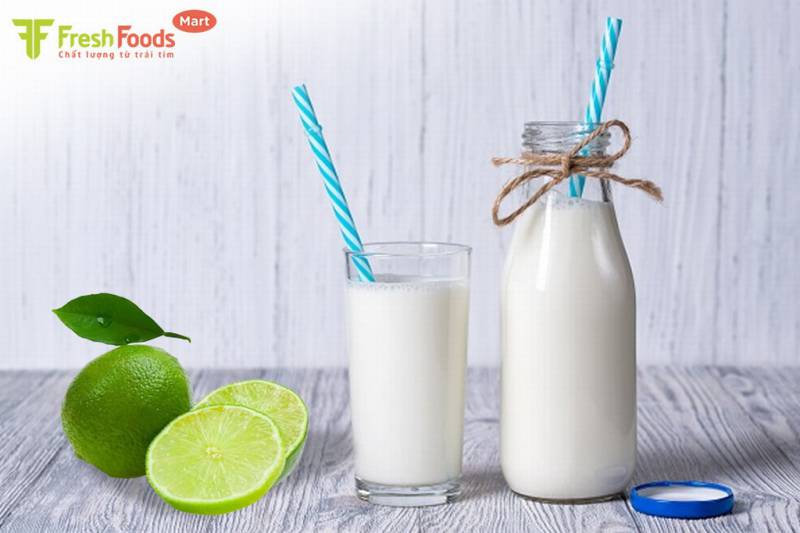 Cảnh báo từ chuyên gia: Không nên rửa cá hồi trước khi nấu